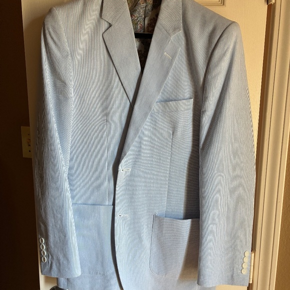 One Seersucker Blazer, four trousers - Picture 1 of 1